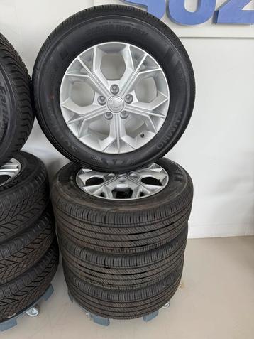 Zomerwielen ssangyong tivoli korando 205/65 R16 95H beschikbaar voor biedingen