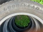 Jonge 2de hands banden Goodyear, Auto-onderdelen, Banden en Velgen, Ophalen, Gebruikt, 16 inch, 205 mm
