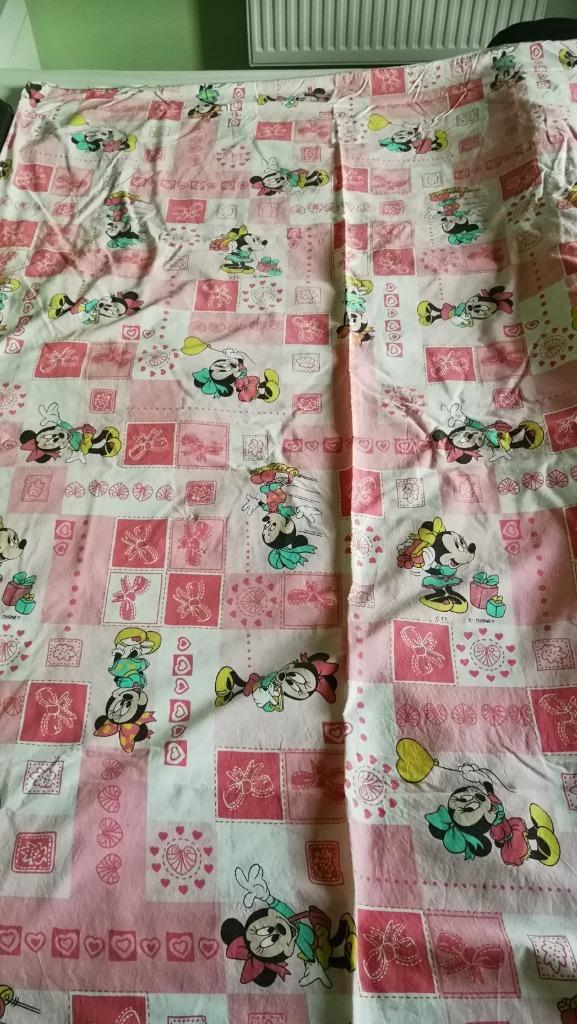 Dekbedovertrek van Minnie Mouse 140 x 200 + sloop 63 x 63cm, Kinderen en Baby's, Kinderkamer | Beddengoed, Zo goed als nieuw, Dekbedovertrek