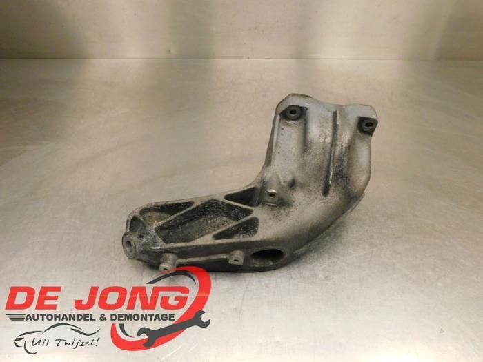 Support moteur d'un Mercedes GLE, Autos : Pièces & Accessoires, Suspension & Châssis, Mercedes-Benz, Utilisé, 3 mois de garantie