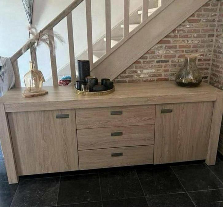 Houten kast in uitstekend staat, Antiek en Kunst, Antiek | Meubels | Kasten, Ophalen