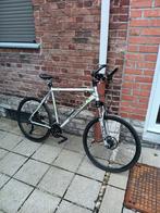350 euros, Fietsen en Brommers, Fietsen | Mountainbikes en ATB, Ophalen of Verzenden, Zo goed als nieuw