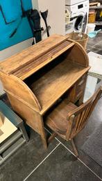 Hout bureautje, Ophalen