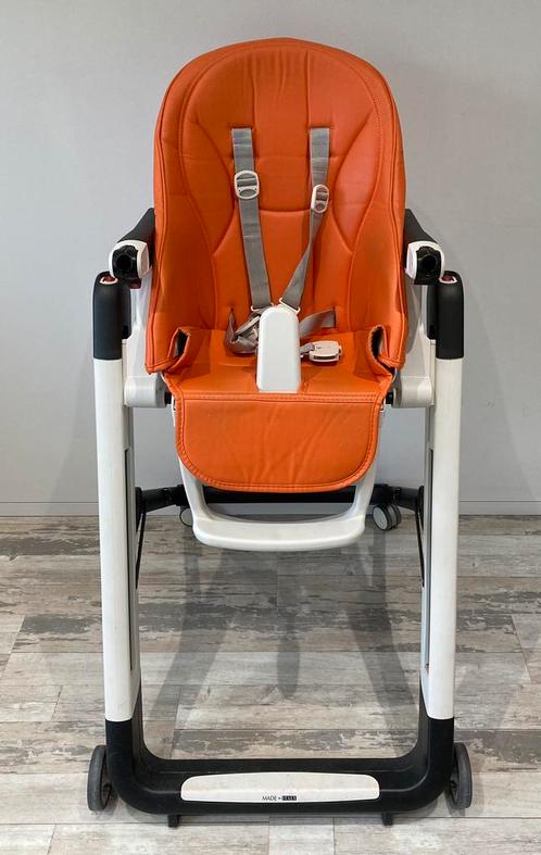 Eetstoel Peg perego siësta, Kinderen en Baby's, Kinderstoelen, Gebruikt, Meegroeistoel, Aanschuifbaar, Afneembaar eetblad, Gordel(s)