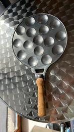 Patisse donutpan diameter 26 cm, Huis en Inrichting, Ophalen of Verzenden, Gebruikt