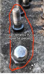 Nissan terrano2 R20 goujon complet autre pièces voir  photos, Ophalen