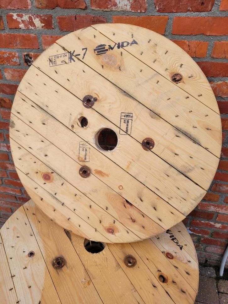 Haspelschijven, Tuin en Terras, Tuintafels, Zo goed als nieuw, Rond, Hout, Ophalen