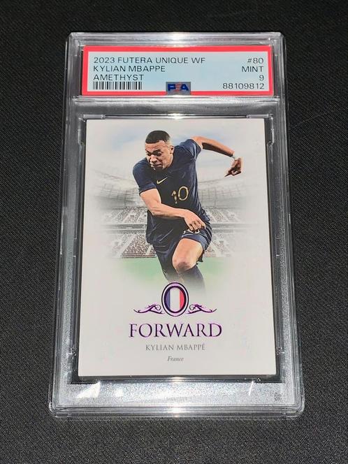 2023 Futera Unique WF Kylian Mbappe /32 France PSA 9 card, Hobby & Loisirs créatifs, Autocollants & Images, Comme neuf