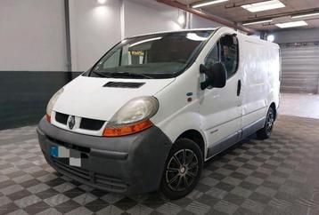 Renault trafic Pièces Mécaniques et Carrosserie 1900 dci disponible aux enchères