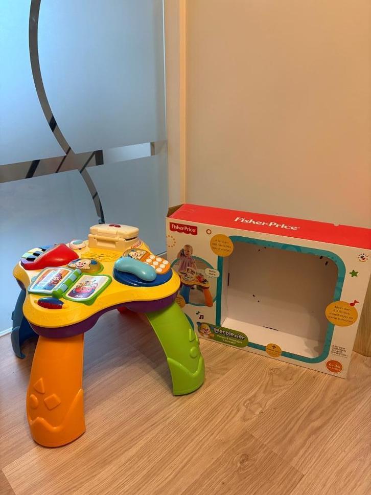 Fisher-Price Speel En Leer Tafel - activiteitentafel, Kinderen en Baby's, Speelgoed | Fisher-Price, Gebruikt, Overige typen, Met licht