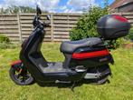 NIU NGT elektrische motor + accessoires, Motoren, Scooter, Particulier, 125 cc, 11 kW of minder