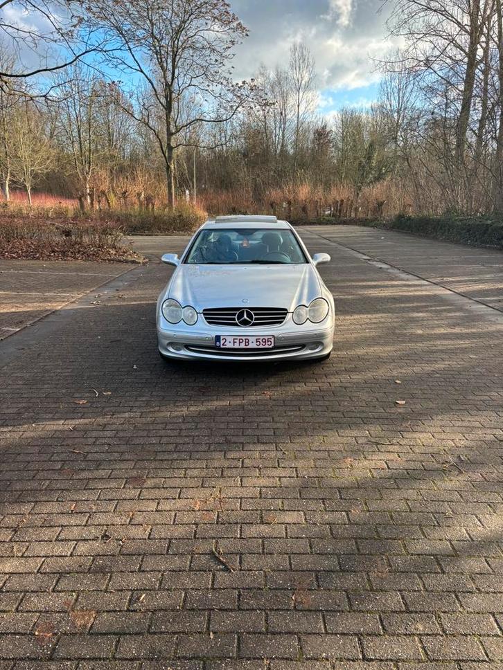Mercedes-Benz CLK 240 Avantgarde — 2003, Auto's, Mercedes-Benz, Particulier, CLK, Benzine, Euro 4, Grijs, Ophalen
