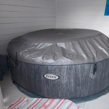 Pure-Spa Greywood Deluxe  beschikbaar voor biedingen