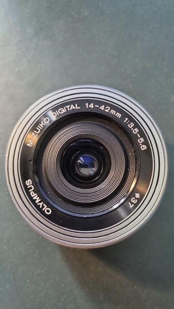 Olympus M.Zuiko Digital ED 14-42mm F/3.5-5.6 EZ  beschikbaar voor biedingen