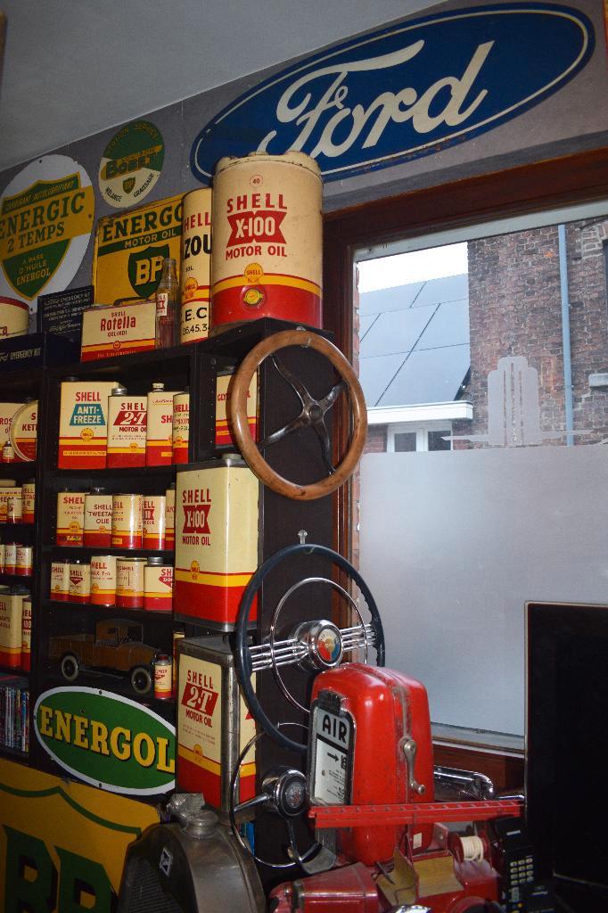 échange volant automobile bidon huile plaque émaillée, Collections, Marques & Objets publicitaires, Utilisé, Panneau publicitaire