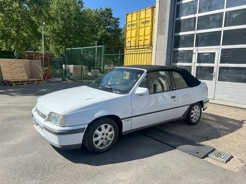 Opel Kadett GSI Cabrio, Auto's, Opel, Bedrijf, Te koop, Kadett, ABS, Boordcomputer, Lichtmetalen velgen, Mistlampen, Open dak