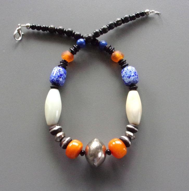 Ketting in witte agaat voor dames met Venetiaanse ruilkralen, Handtassen en Accessoires, Kettingen, Nieuw, Overige materialen