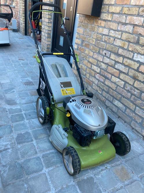 Grasmaaier, Tuin en Terras, Grasmaaiers, Gebruikt, Benzine-grasmaaier, 50 cm of meer, Cirkelmaaier, Opvangzak, Ophalen