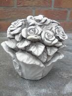 statue d un pot de fleurs en pierre patinée ., Jardin & Terrasse, Pierre, Autres types, Enlèvement ou Envoi, Neuf