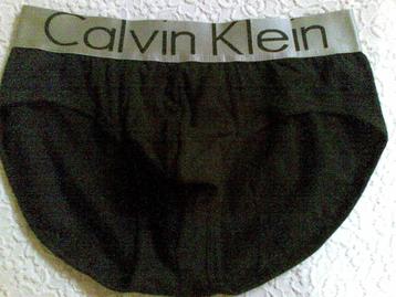 Calvin Klein Splinternieuwe heren slip beschikbaar voor biedingen