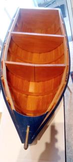 Meuble en forme de bateau, Enlèvement, Comme neuf