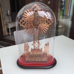 Te koop prachtige globe met handgemaakt koperen kruisbeeld, Ophalen, Koper