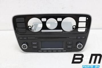 RCD215 radio / CD 1S0035156A beschikbaar voor biedingen