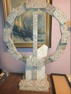 Grande sculpture en granit, Enlèvement