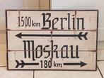 Duitse wegwijzer uit de Tweede Wereldoorlog: BERLIN/MOSKOU, Ophalen of Verzenden