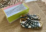 Te koop meisjes-dames lederen sandalen, Ophalen, Blauw, Sandalen of Muiltjes, Gedragen