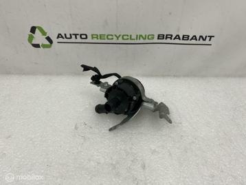 Extra Koelvloeistofpomp Mercedes A0005000686 0392023206 beschikbaar voor biedingen