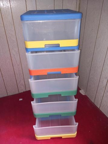 box rangement 5 bacs ALIBERT beschikbaar voor biedingen