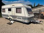 6 persoons caravan Lmc met stapelbed, voortent, fietsenrek, Caravans en Kamperen, Stapelbed, Rondzit, Bedrijf, Schokbreker