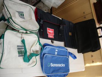 sporttassen draagtassen beschikbaar voor biedingen