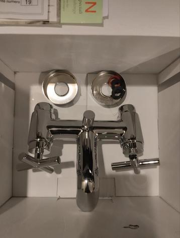 Robinet de douche Plaffoni disponible aux enchères