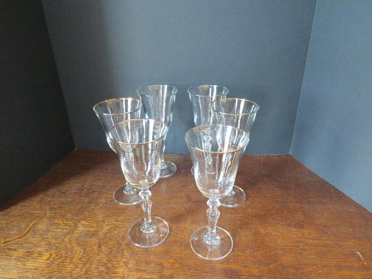 6 antieke glazen op voet, Antiek en Kunst, Antiek | Glaswerk en Kristal, Ophalen of Verzenden