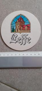 Sous bock Leffe 1 face (2 chiens) "simple", Ophalen of Verzenden, Zo goed als nieuw, Viltje(s), Leffe