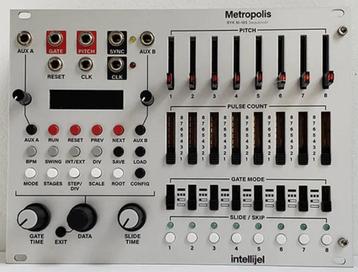 Intellijel Metropolis Sequencer + luxe slidercaps beschikbaar voor biedingen