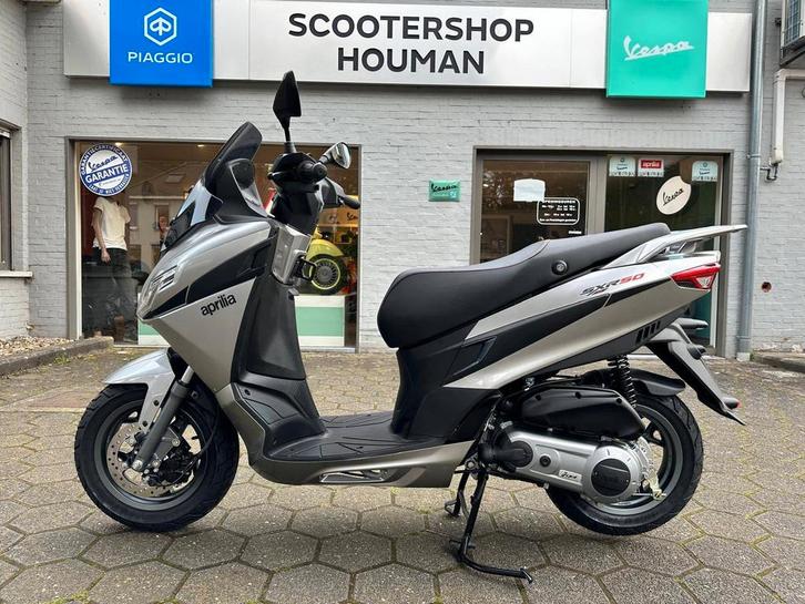 Aprilia SXR 50cc 45 Km/h INSTINCTIVE GREY (nr.300), Fietsen en Brommers, Scooters | Aprilia, Overige modellen, Benzine