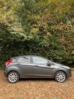 Ford Fiesta 1.0i Titanium, Auto's, Voorwielaandrijving, Euro 6, Leder en Stof, Particulier