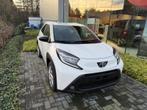 Toyota Aygo X Aygo X MID 5 Door Hatchback 1.0L 3 Cylinder 5, Autos, Achat, 998 cm³, Entreprise, 999 g/km