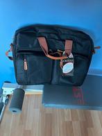 computer tas op de rug of aan de hand of met schouderriem, Handtassen en Accessoires, Tassen | Rugtassen, 40 cm of meer, Nieuw