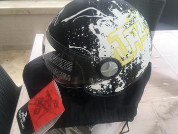 Nieuwe motorhelm RXA jazz white matt Black maat L en M beschikbaar voor biedingen