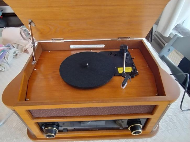 Vintage radio, cd, lp speler, Audio, Tv en Foto, Cd-spelers, Gebruikt, Overige merken, Ophalen