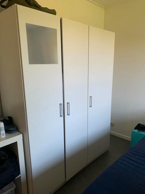 2 witte kleerkasten, Huis en Inrichting, Kasten | Kleerkasten, Gebruikt, 150 tot 200 cm, 100 tot 150 cm, 50 tot 75 cm, Met deur(en)