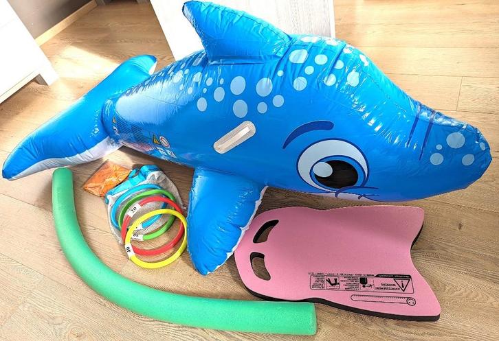 Opblaasbare dolfijn, zwemplank, noodle en opduikringen, Kinderen en Baby's, Speelgoed | Buiten | Opblaasfiguren, Ophalen of Verzenden