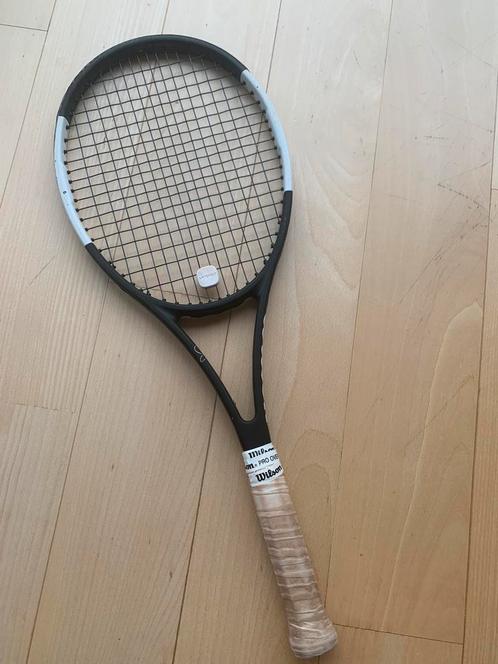 Wilson Pro Staff RF97 racket - 340 g - grip 2, Sport en Fitness, Tennis, Zo goed als nieuw, Racket, Wilson, L2