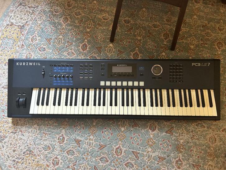 Kurzweil PC3 LE7 SYNTH WORKSTATION, Musique & Instruments, Claviers, Comme neuf, 76 touches, Autres marques, Sensitif, Connexion MIDI