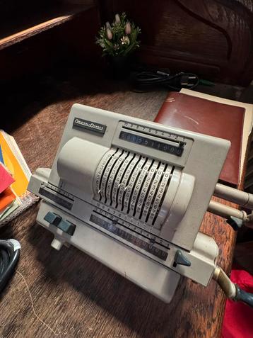 Original Odhner rekenmachine, Divers, Calculatrices, Enlèvement ou Envoi, Calculatrices graphique, Comme neuf