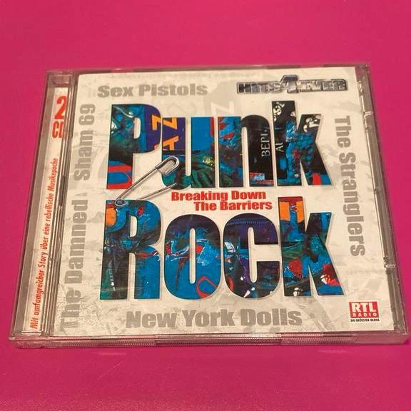 GLOEDNIEUW DUBBEL CD PUNK ROCK/BREAKING DOWN THE BARRIERS !, Cd's en Dvd's, Cd's | Rock, Ophalen of Verzenden